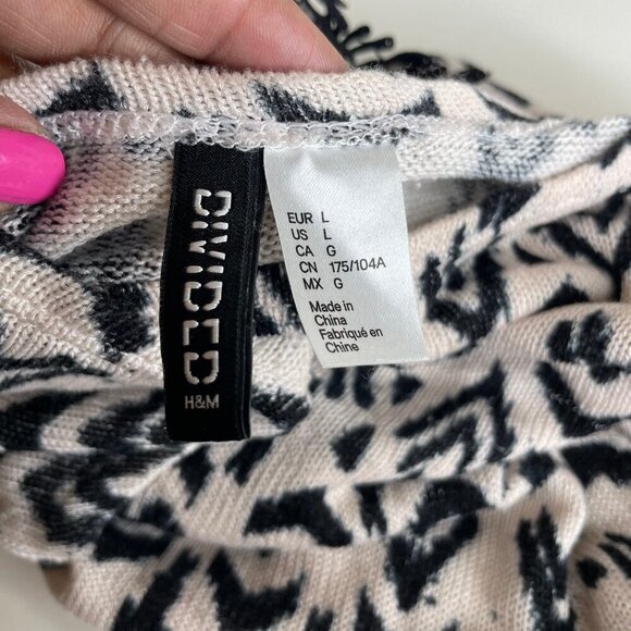 H&M Divided Lace Hem Cropped Tribal Lightweight Sweater Scoop Neck Sz Large - Picture 8 of 8